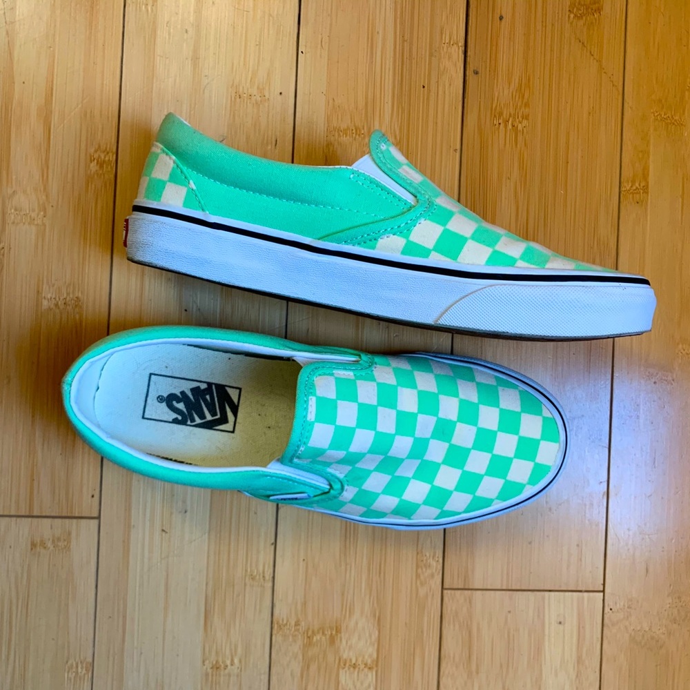Checkered slip on Vans